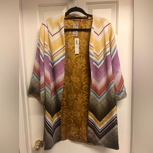 NWT Chicos Reversible Duster. Beautiful piece Size 1 NOT OUTLET